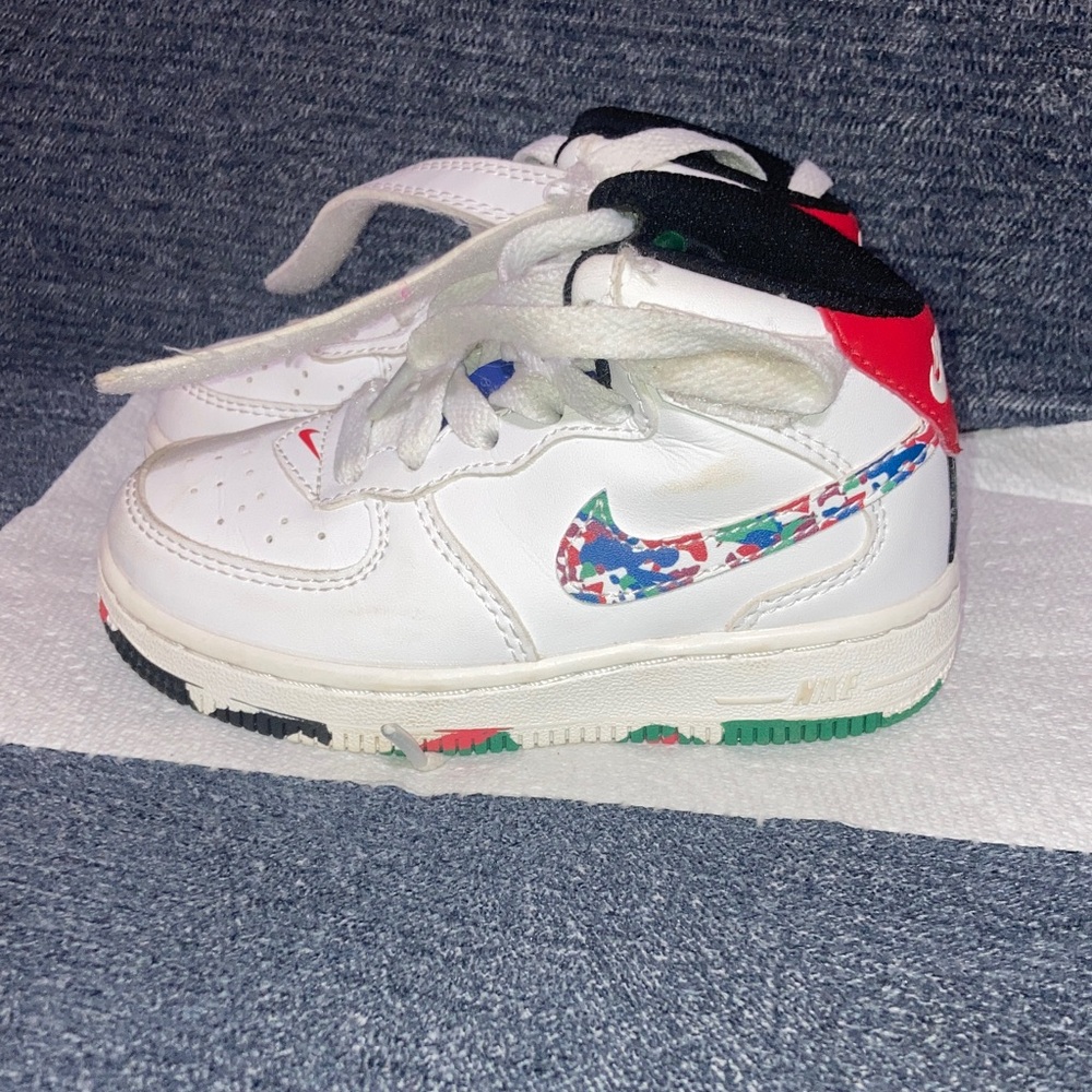 Nike Kids White Sneakers with Multicolor Accents